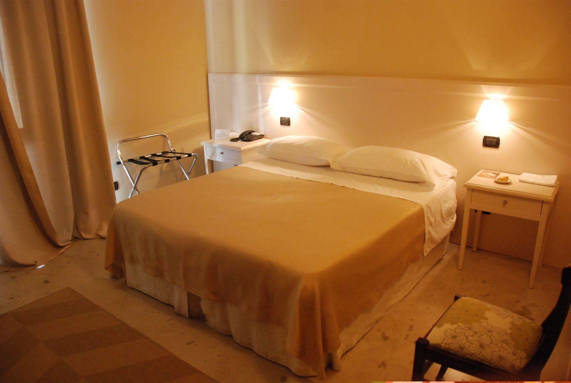 Albergo Della Ceramica Villanova Mondovì Eksteriør bilde